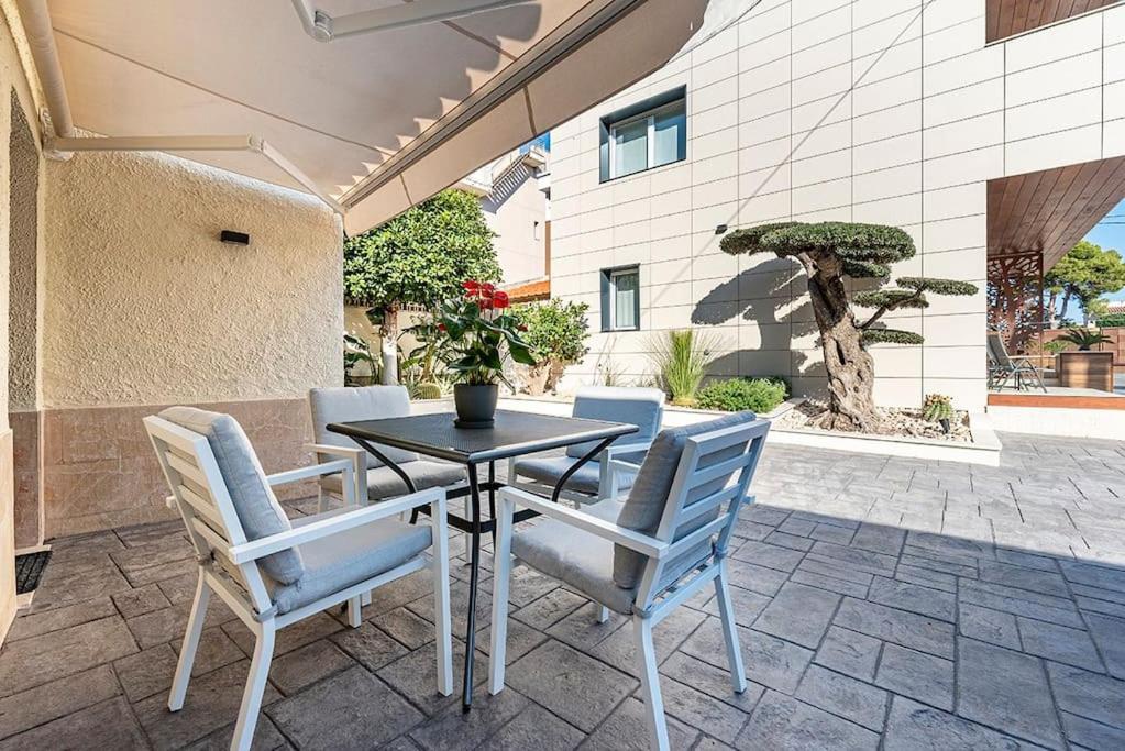 Lusso E Relax Con Piscina A 2 Minuti Dal Mare Διαμέρισμα Miami Playa Εξωτερικό φωτογραφία