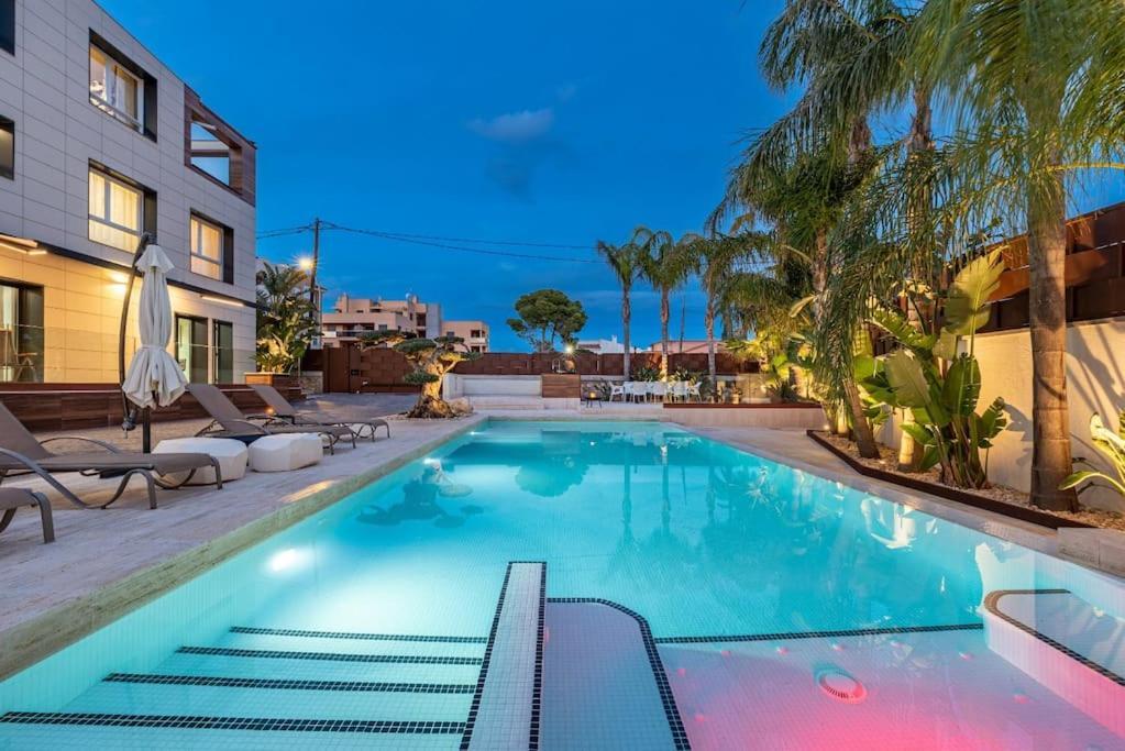 Lusso E Relax Con Piscina A 2 Minuti Dal Mare Διαμέρισμα Miami Playa Εξωτερικό φωτογραφία