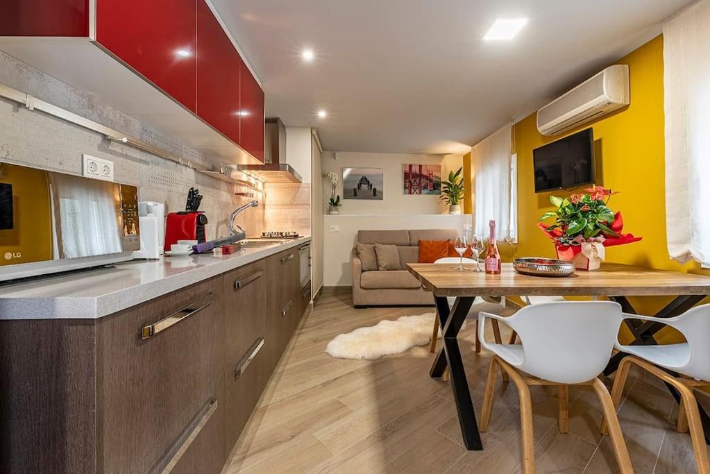 Lusso E Relax Con Piscina A 2 Minuti Dal Mare Διαμέρισμα Miami Playa Εξωτερικό φωτογραφία